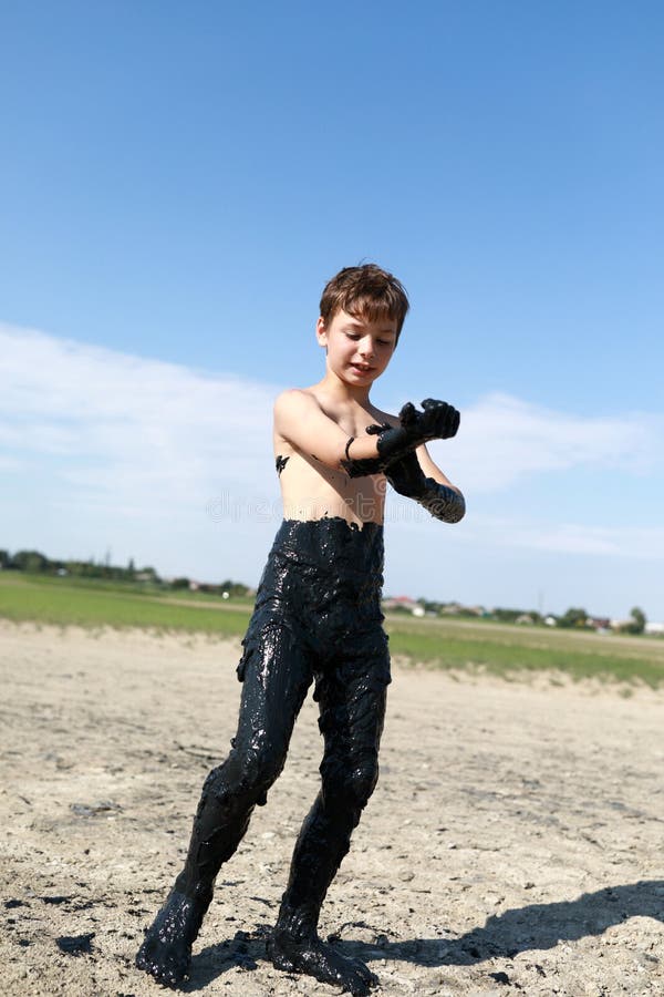 14 882 Mud Person Photos Free And Royalty Free Stock