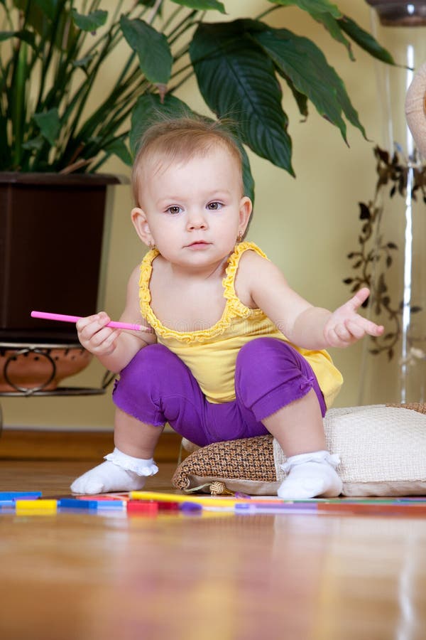 Kid drawing picture