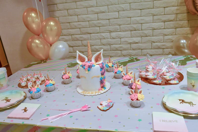 unicorn kids table