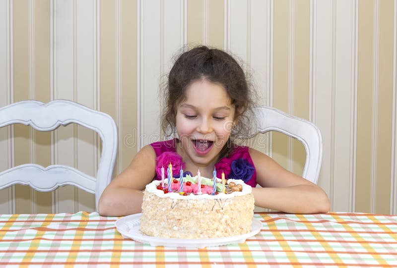 Kids eat cake stock image. Image of park, expression - 37089555