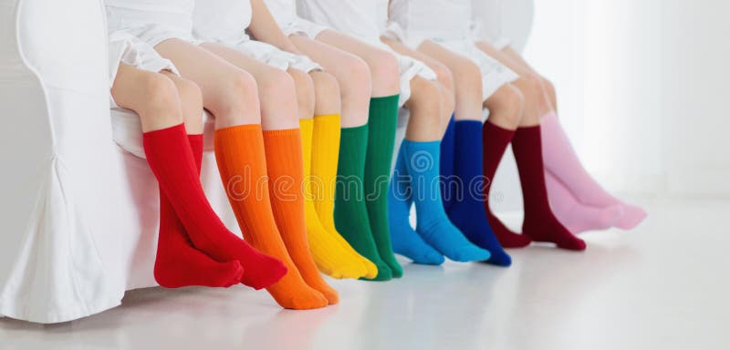 Optimismus Großzügigkeit Mühle Colourful Knee High Socks Festzug Schmücken Fang