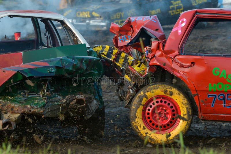 Kierowca demolition Derby obrazy stock