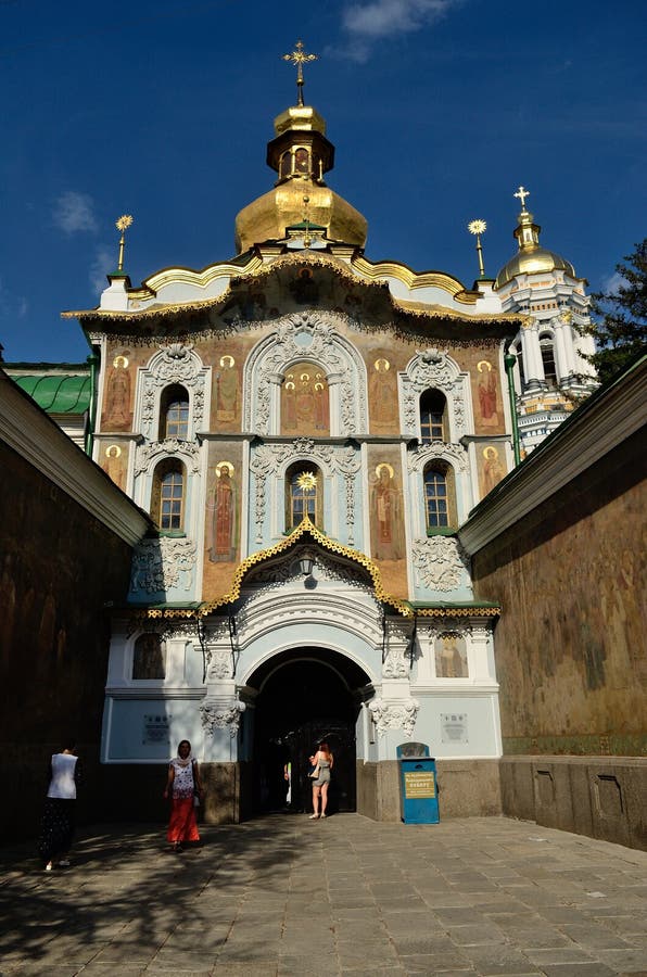 Trinity Gate Church - Orthodox church is contracted to the main entrance to Kiev-Pechersk Lavra. Erected at the beginning of the XII century, and then repeatedly reconstructed. Trinity Gate Church - Orthodox church is contracted to the main entrance to Kiev-Pechersk Lavra. Erected at the beginning of the XII century, and then repeatedly reconstructed.