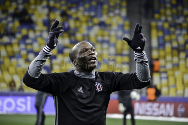 Besiktas goalkeeper hi-res stock photography and images - Alamy