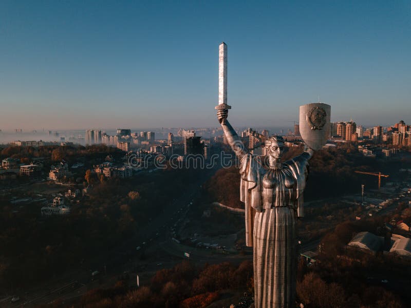 Kijowski Ukraina popularny turysta umieszcza odwiedzać kraju ojczystego zabytek Powietrzna truteń fotografia ogromna stalowa stat