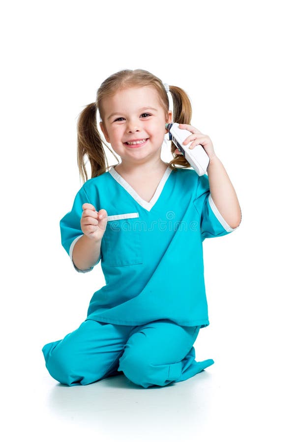 Kind gekleidet als messende Temperatur Doktors stockbild Kind gekleidet als messende Temperatur Doktors stockbild