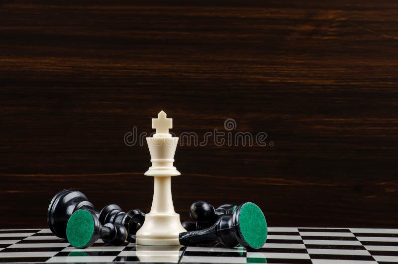 Chess setup hi-res stock photography and images - Alamy