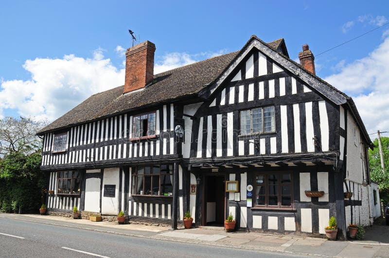 New Inn Pub, Pembridge. editorial stock image. Image of timbered - 41990004