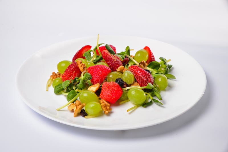 Kipea och veggies med mikrogreens friska homemade vegan food vegetarian diet vitamin snack royaltyfri fotografi