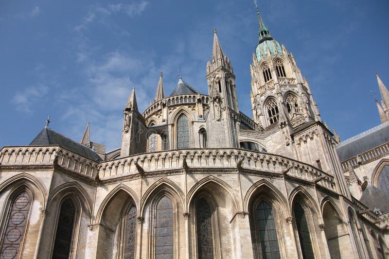 Kirche von Bayeux lizenzfreie stockfotografie Kirche von Bayeux lizenzfreie stockfotografie