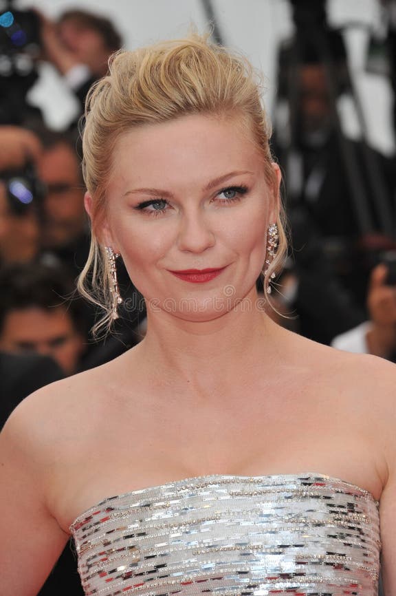 590 Kirsten Dunst Boobs Stock Photos - Free & Royalty-Free Stock Photos