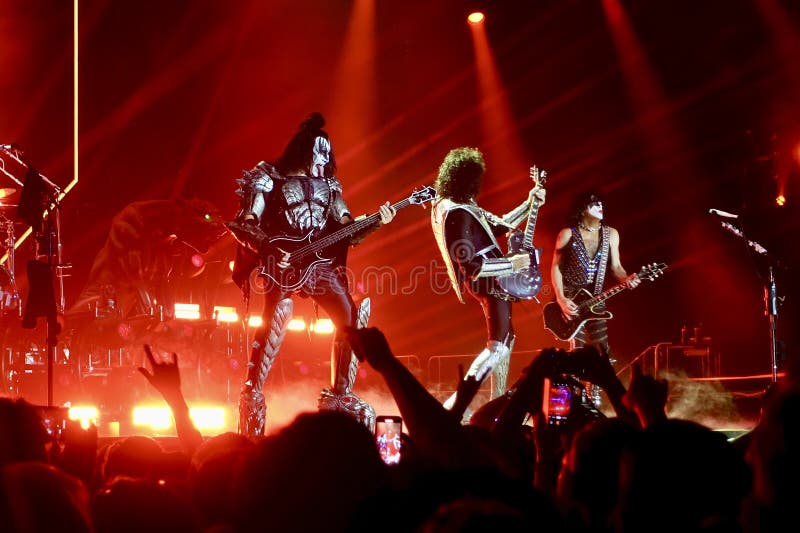 Kiss. End of the Road World Tour Editorial Stock Image - Image of tour ...