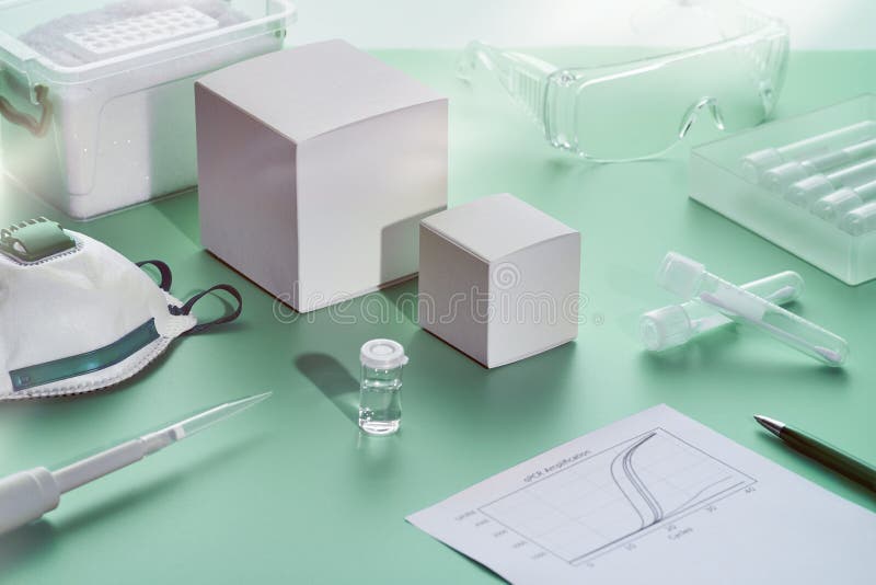 Kit de diagnosticare a pcr sarscov2. aceasta este trusa rtqpcr pentru retranscrierea în timp real și amplificarea fragmentului de stock photos