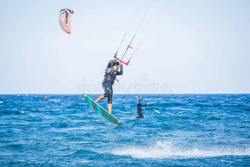 Kite surfing exterme water photography