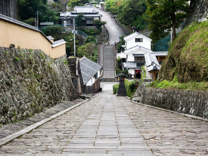 Historic Downtown Kitsuki, an Old Japanese Castle Town in Oita ...