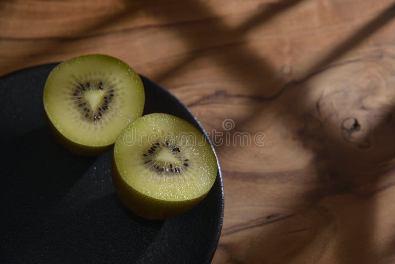 Kiwi Fruit Macro royaltyfri bild Kiwi Fruit Macro royaltyfri bild