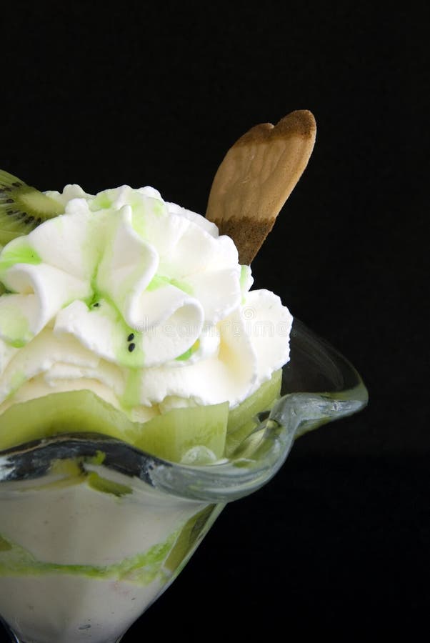 Kiwi ice cream