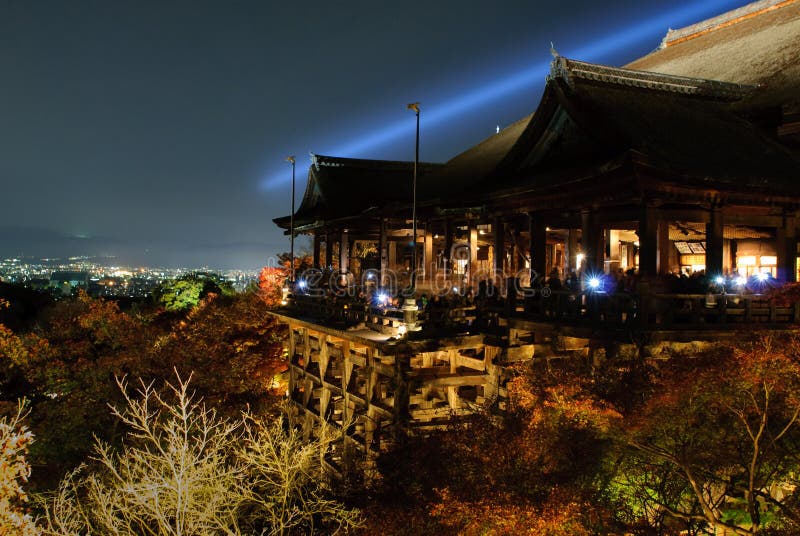 Kiyomizu-dera Lightup