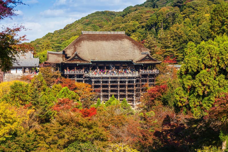 Kiyomizu-deratempel in Kyot stockbild Kiyomizu-deratempel in Kyot stockbild