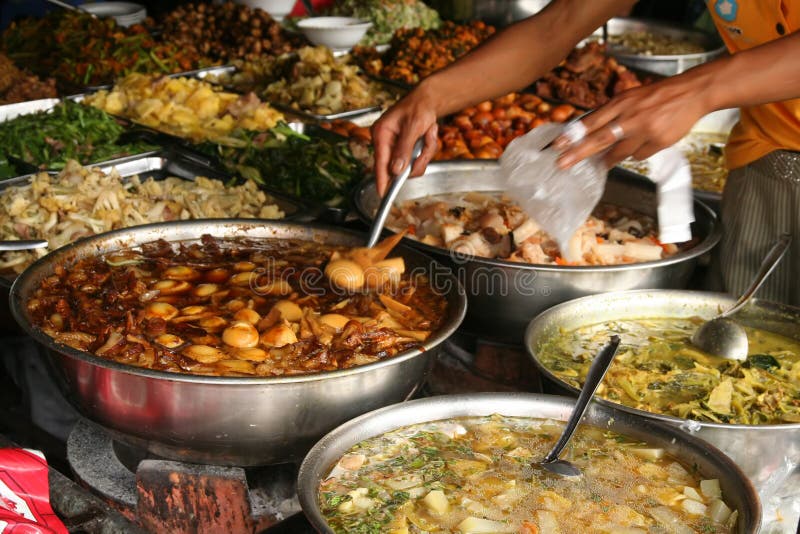 Kant-en-klaar maaltijden te koop stock fotografie