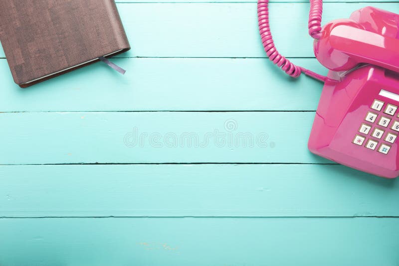 Klassieke roze telefoon royalty-vrije stock afbeelding Klassieke roze telefoon royalty-vrije stock afbeelding