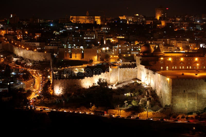 Klassisches Jerusalem - Nacht in der alten Stadt lizenzfreie stockfotografie Klassisches Jerusalem - Nacht in der alten Stadt lizenzfreie stockfotografie