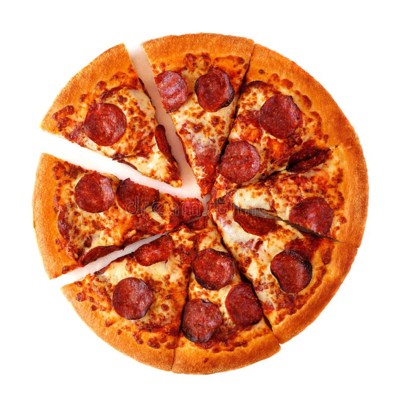 Klasyczna pizza pepperoni z wyciętymi plasterkami wyizolowanymi na biało zdjęcia royalty free
