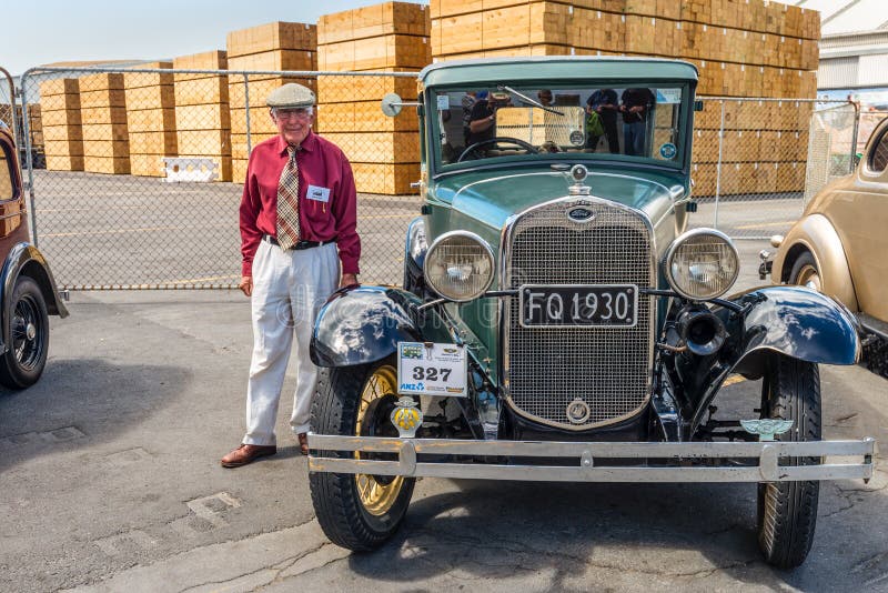 Klasyczny rocznika Ford 1930 samochód przy Napier, Hawkes zatoka w Nowym Zeala obrazy stock Klasyczny rocznika Ford 1930 samochód przy Napier, Hawkes zatoka w Nowym Zeala obrazy stock