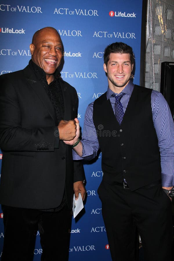 Tiny Lister, Tim Tebow at the "Act Of Valor" Los Angeles Premiere, Arclight, Hollywood, CA 02-13-12. Tiny Lister, Tim Tebow at the "Act Of Valor" Los Angeles Premiere, Arclight, Hollywood, CA 02-13-12