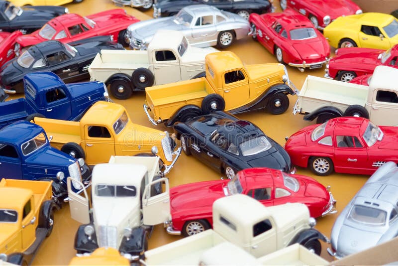 Kleurrijke Stuk Speelgoed Auto's Stock Afbeelding - Image of talrijk: 15085247
