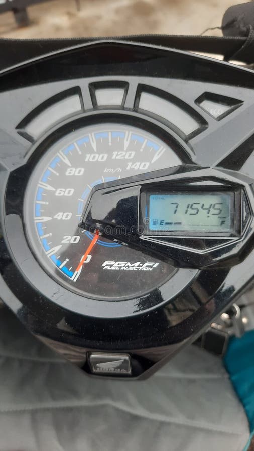 7154,5 Km Speedometer Honda Beat Street Editorial Stock Image Image