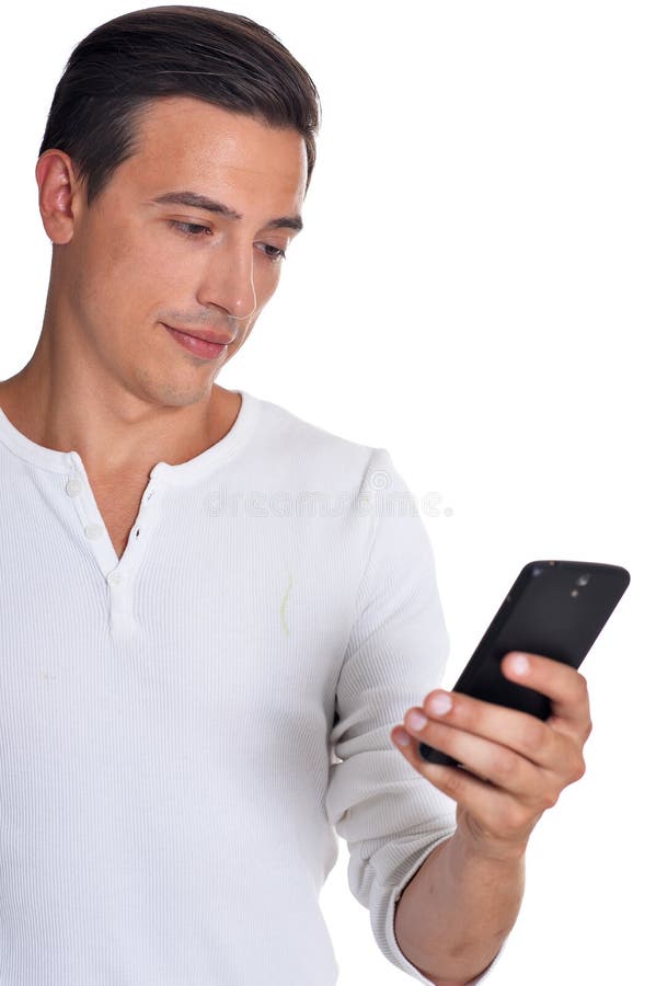 Knappe jonge mens in witte kleding die smartphone het stellen op witte achtergrond gebruiken royalty-vrije stock foto's Knappe jonge mens in witte kleding die smartphone het stellen op witte achtergrond gebruiken royalty-vrije stock foto's