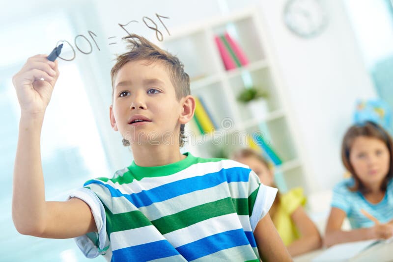 Knappe schooljongen stock afbeeldingen Knappe schooljongen stock afbeeldingen