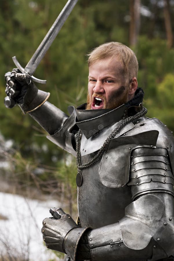 рыцарь после битвы. рыцарь картина маслом. уставший рыцарь. доспехи после битвы. поле боя рыцарь.