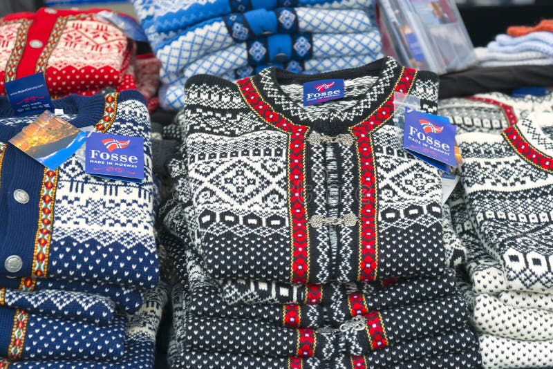 Knit-Woolen Strickjacken, Norwegen stockbild Knit-Woolen Strickjacken, Norwegen stockbild