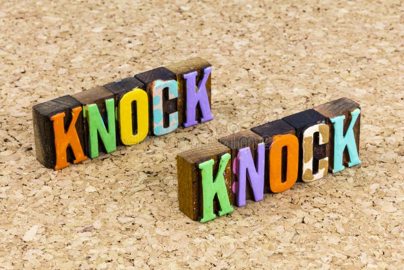 Knock joke whos there humor funny fun laugh comedy prank