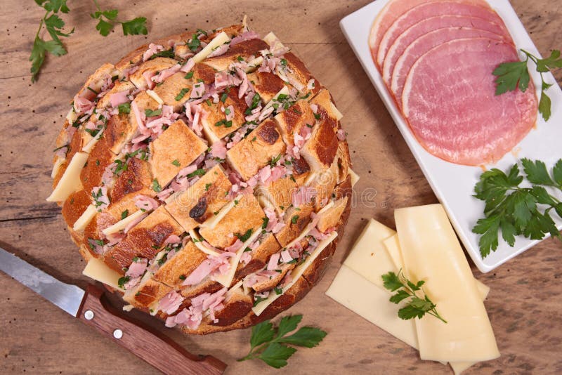 Knoflook en kaasbrood stock afbeeldingen Knoflook en kaasbrood stock afbeeldingen