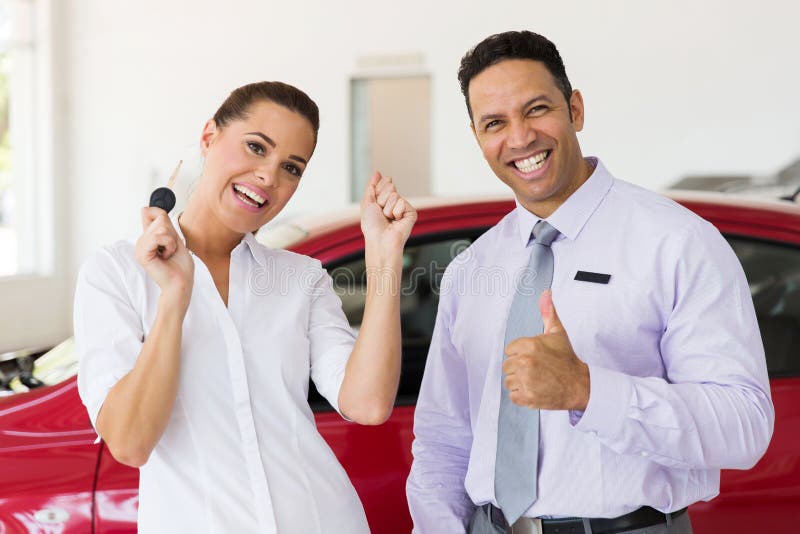 Szczęśliwy Klient Właśnie Kupował Samochód Obraz Stock