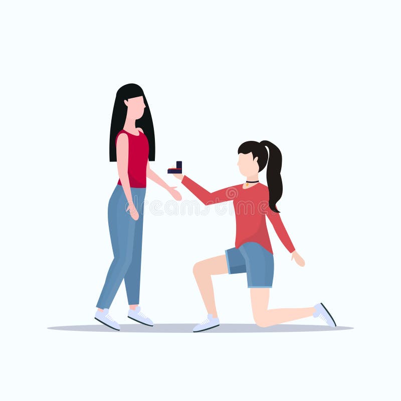 Kobiety klęczenia mienia lesbian pierścionek zaręczynowy proponuje dziewczyny poślubia jej par kobiet małżeństwa homoseksualną of ilustracja wektor Kobiety klęczenia mienia lesbian pierścionek zaręczynowy proponuje dziewczyny poślubia jej par kobiet małżeństwa homoseksualną of ilustracja wektor