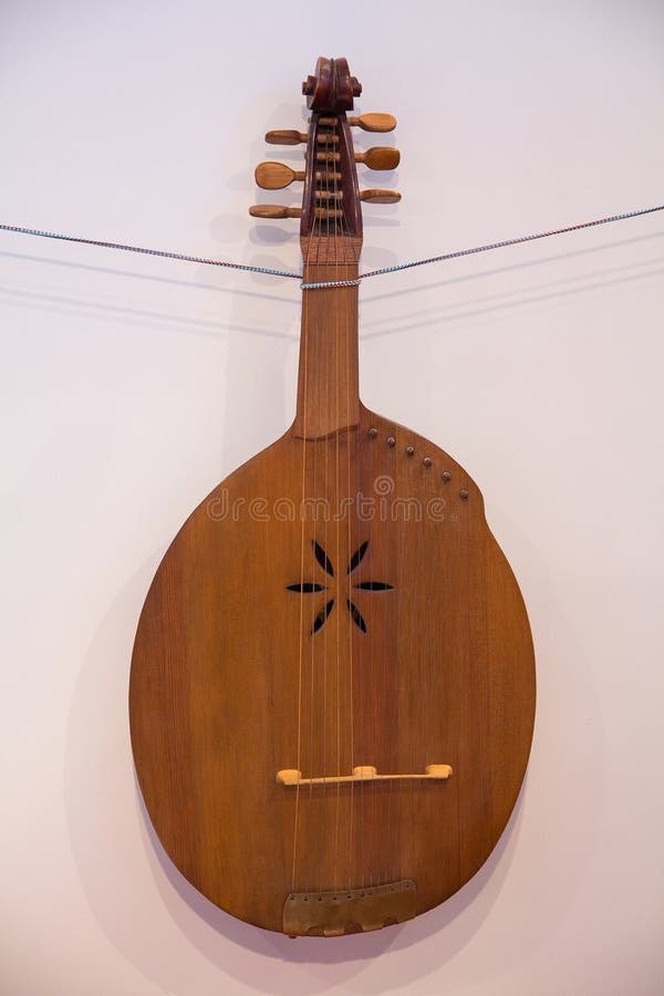 Kobza - ett forntida ukrainskt folk instrument royaltyfri bild Kobza - ett forntida ukrainskt folk instrument royaltyfri bild