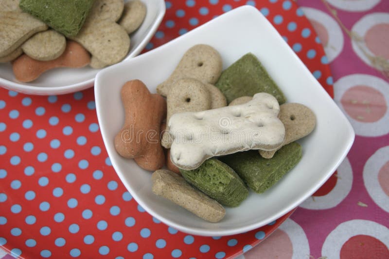 Koekjes voor honden royalty-vrije stock foto Koekjes voor honden royalty-vrije stock foto