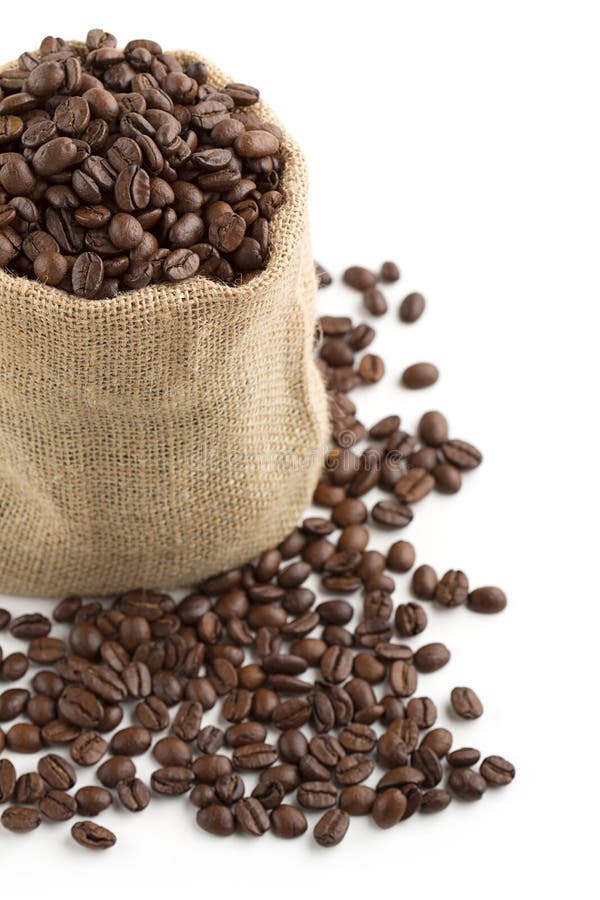 Koffiebonen in een jutezak stock foto Koffiebonen in een jutezak stock foto