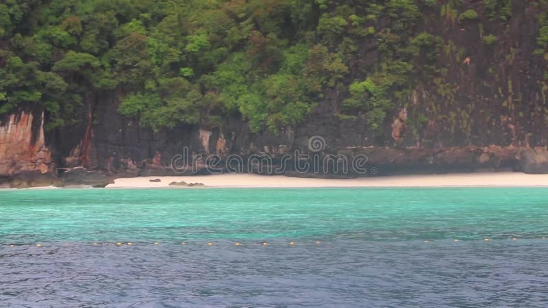 Koh phi leh tajlandia wyspa plaża lagoon skały wapienne