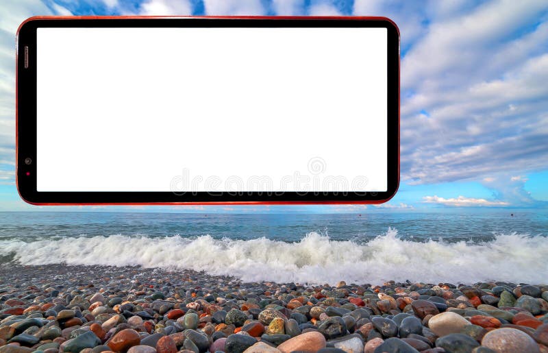 Kolaż telefonu komórkowego ekran na zamazanym tle falista morze plaża z mokrymi kamieniami fotografia stock Kolaż telefonu komórkowego ekran na zamazanym tle falista morze plaża z mokrymi kamieniami fotografia stock