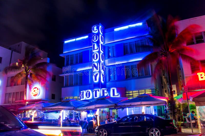 KolonihotellMiami södra strand royaltyfri foto KolonihotellMiami södra strand royaltyfri foto