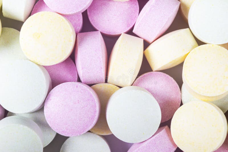 Kolorowe medycyn pigułki, leki w zakończeniu w górę i Różni rodzaje stubarwne pastylki Asortowane pigułki w medycynie pharmaceuti obrazy stock Kolorowe medycyn pigułki, leki w zakończeniu w górę i Różni rodzaje stubarwne pastylki Asortowane pigułki w medycynie pharmaceuti obrazy stock