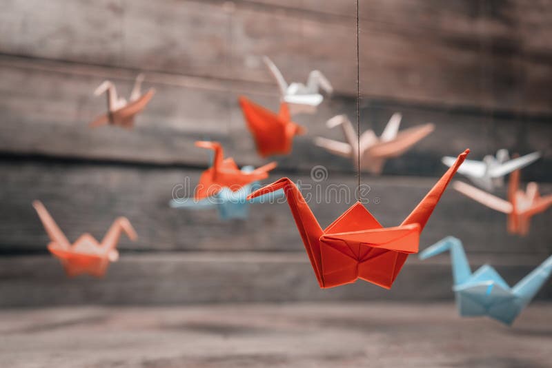 Kolorowi origami papieru żurawie obraz stock Kolorowi origami papieru żurawie obraz stock