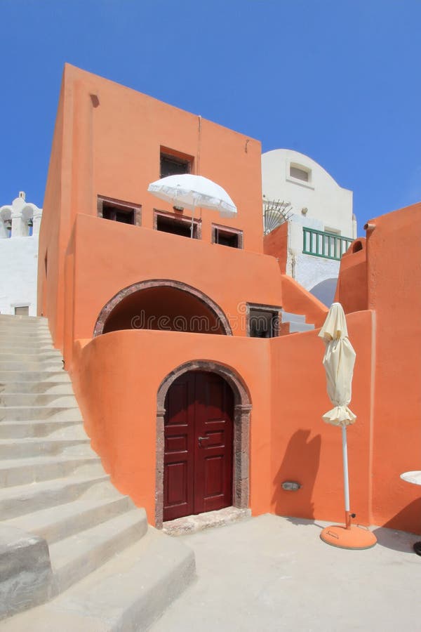 Kolorowy dom w Oia, Santorini, Grecja obraz stock