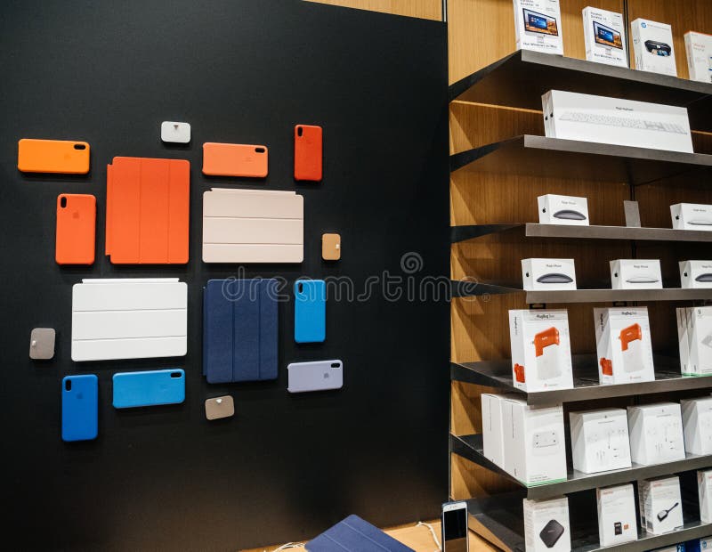 Komputer Apple ochrony skrzynka dla iPad Pro, Jabłczany iWatch, iPho obraz stock Komputer Apple ochrony skrzynka dla iPad Pro, Jabłczany iWatch, iPho obraz stock