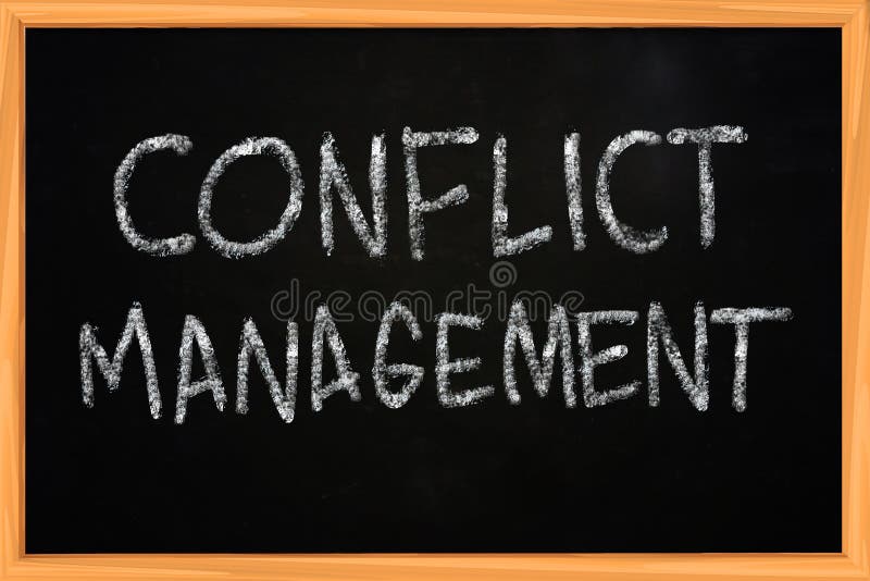 Konflikt-Management-Kreide-Schreiben auf Tafel